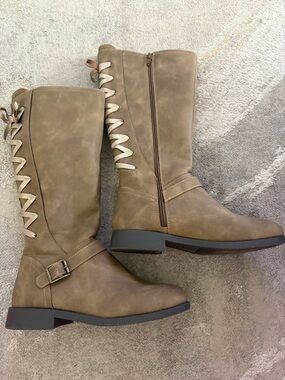 Girl’s Taupe Lace-Back Mid-Calf Boots